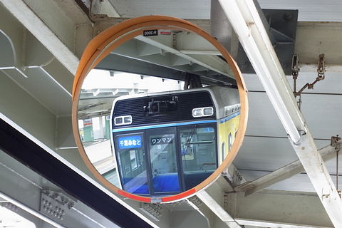 chiba-monorail2.jpg
